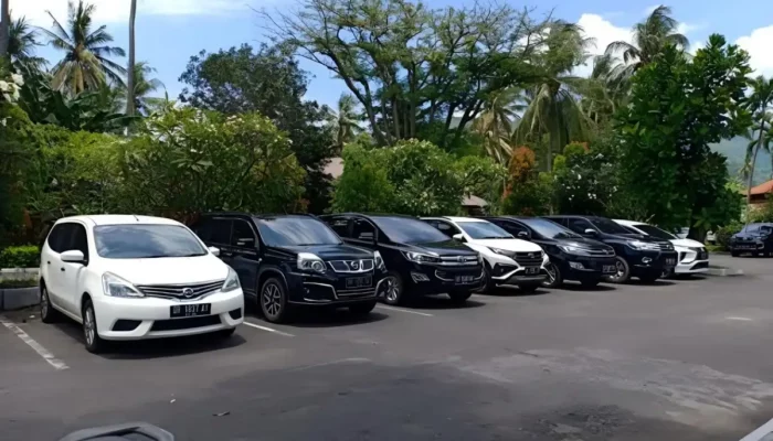 Rekomendasi Rental Mobil Lombok Murah dengan Driver dan Lepas Kunci