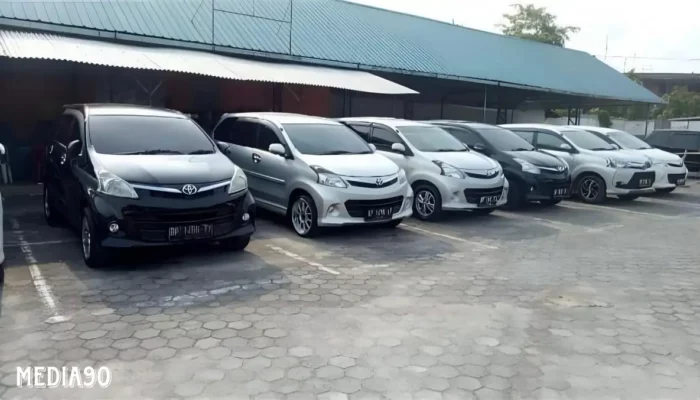Rekomendasi Rental Mobil Tanjung Pinang Murah dengan Driver dan Lepas Kunci
