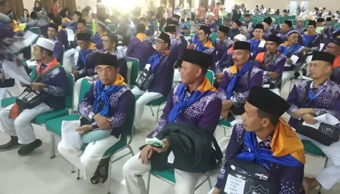 Tiba di Asrama Haji: Kloter Pertama 393 JCH Dari Bandar Lampung