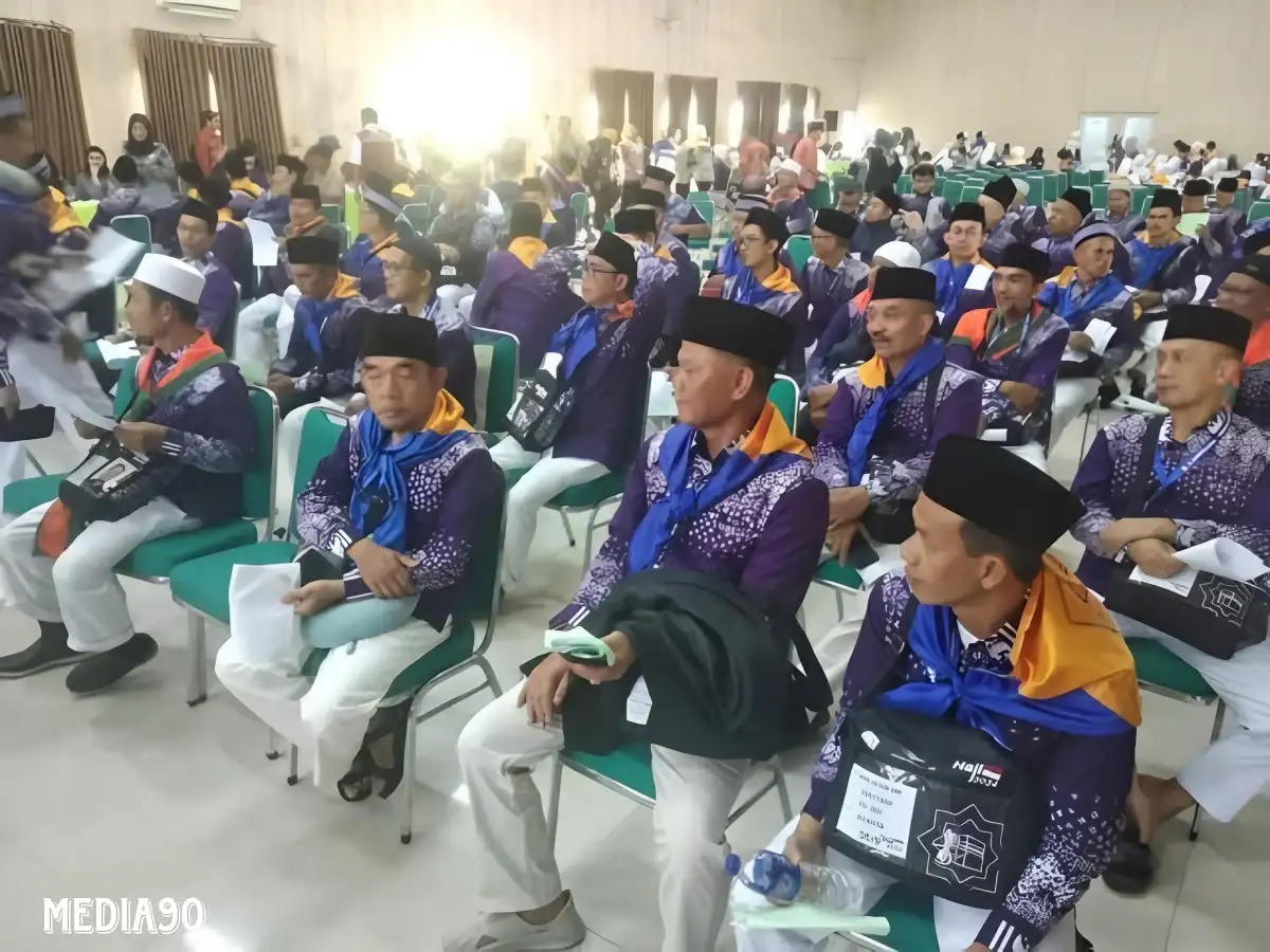 393 JCH Kloter Pertama Asal Bandar Lampung Tiba di Asrama Haji