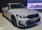 Mobil Terpilih Mendapatkan Sentuhan BMW Connected Drive