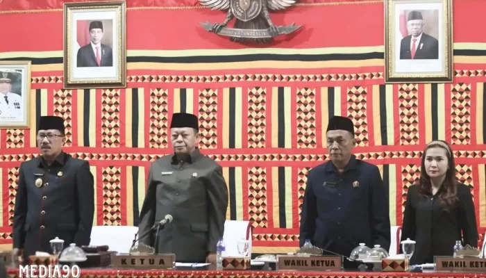Fraksi-fraksi DPRD Lampung Selatan Menerima LKPJ Bupati untuk Tahun Anggaran 2023