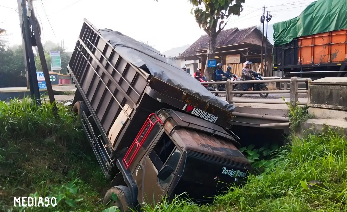 Diduga Rem Blong, Truk Hantam Pemotor Hingga Tewas di Campang Raya Bandar Lampung