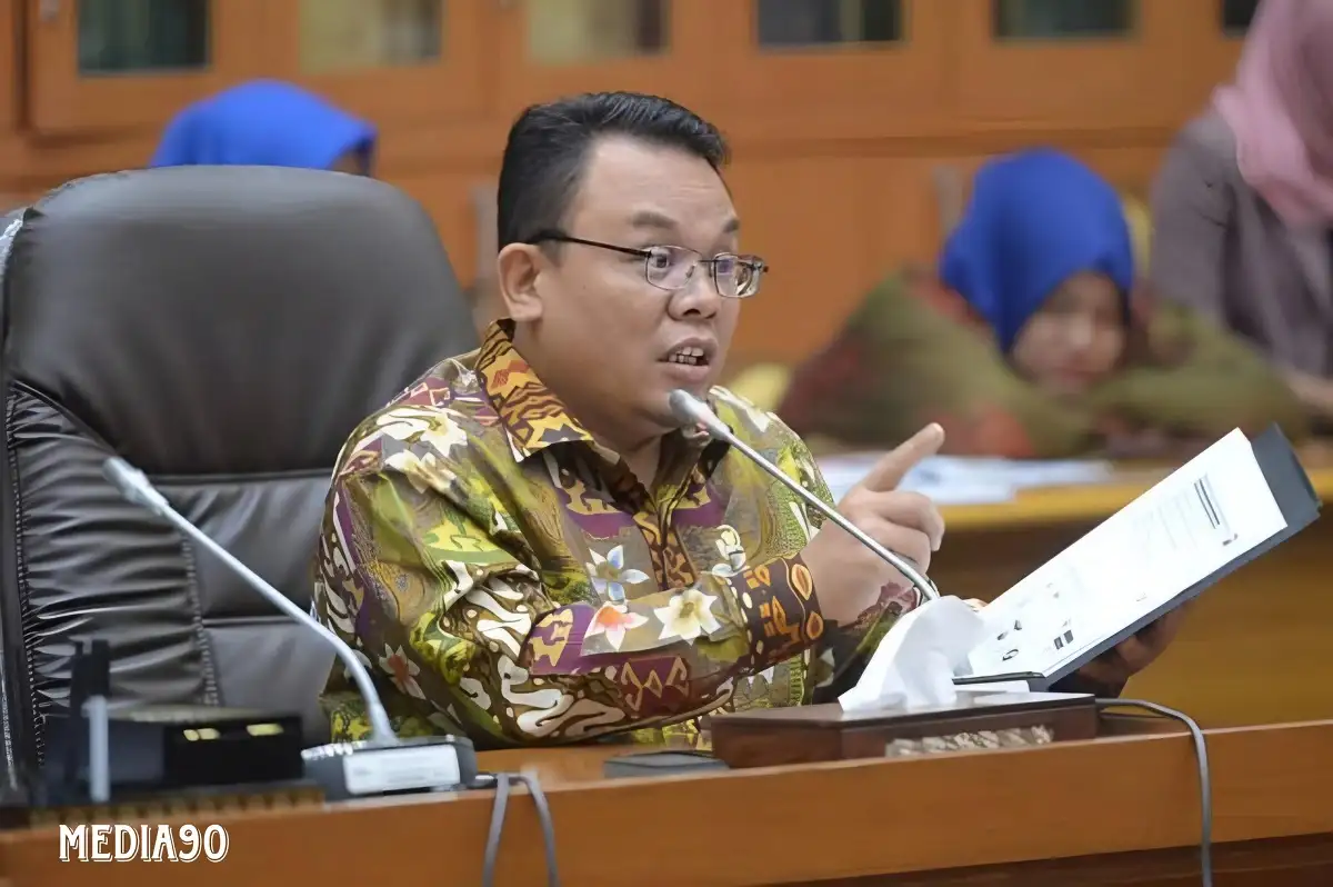 Ketua Fraksi PAN DPR RI Nilai Pembentukan Klub Presiden akan Temui Hambatan