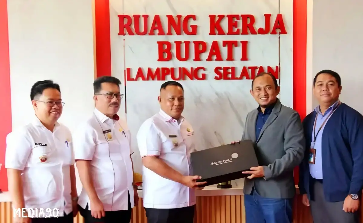 Otoritas Bandara Radin Inten II Bantu Pembinaan UMKM Lampung Selatan Lewat Program CSR