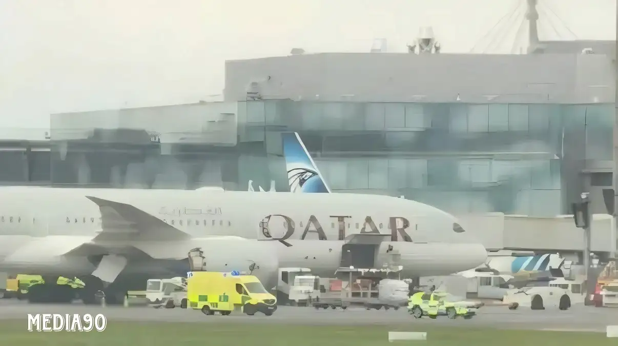 Pesawat Qatar Airways Alami Turbulensi, 12 Orang Terluka