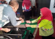 Wali Kota Bandar Lampung Beri Bantuan Alat Bantu Bagi Warga Penyandang Disabilitas