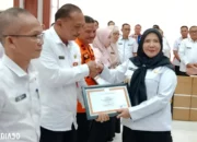 Wali Kota Bandar Lampung Anugerahkan Penghargaan Inovasi Daerah 2023