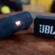 Cara menghubungkan beberapa speaker Bluetooth JBL di perangkat iPhone atau Android