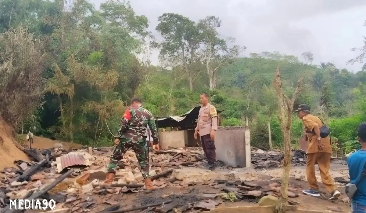 Korsleting Listrik, Rumah dan Isinya di Ulu Belu Tanggamus Ludes Terbakar saat Ditinggal ke Kebun
