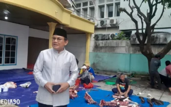 Kurban Tiga Sapi, Calon Gubernur Lampung Hanan Maknai Tiga Kesalehan Hari Raya Iduladha