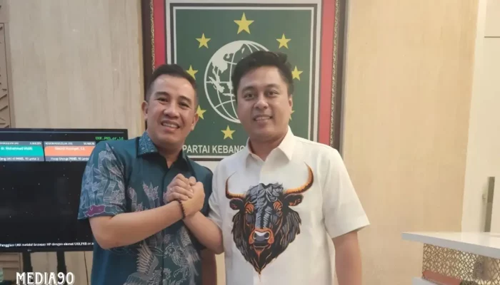 Ketua Hanura Lampung Mukti Siap Jadi Pendamping Nanda di Pilkada Pesawaran 2024, Foto Bersama Dendi di DPP PKB