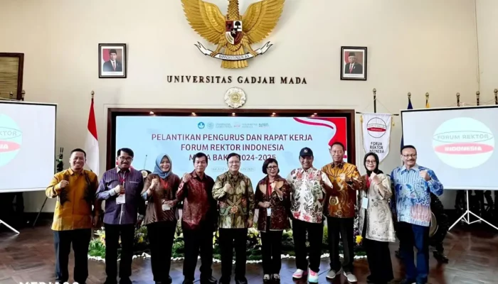 Rektor Teknokrat Indonesia Bergabung dalam Pelantikan Pengurus FRI 2024-2025 di UGM