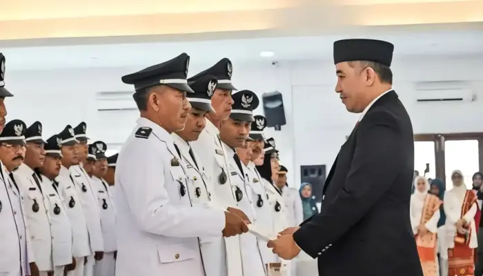 Pengukuhan 139 Kepala Desa oleh Bupati Pesawaran Meriahkan Hari Jadi Kabupaten ke-17