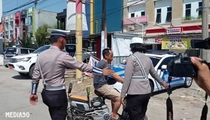 Sepeda Listrik Menjadi Populer di Bandar Lampung: Polisi Ingatkan Agar Tidak Digunakan di Jalan Raya