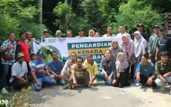 Polinela Tingkatkan Kesejahteraan Petani dengan Pengolahan Limbah Pala Menjadi Bio-arang di Desa Wiyono