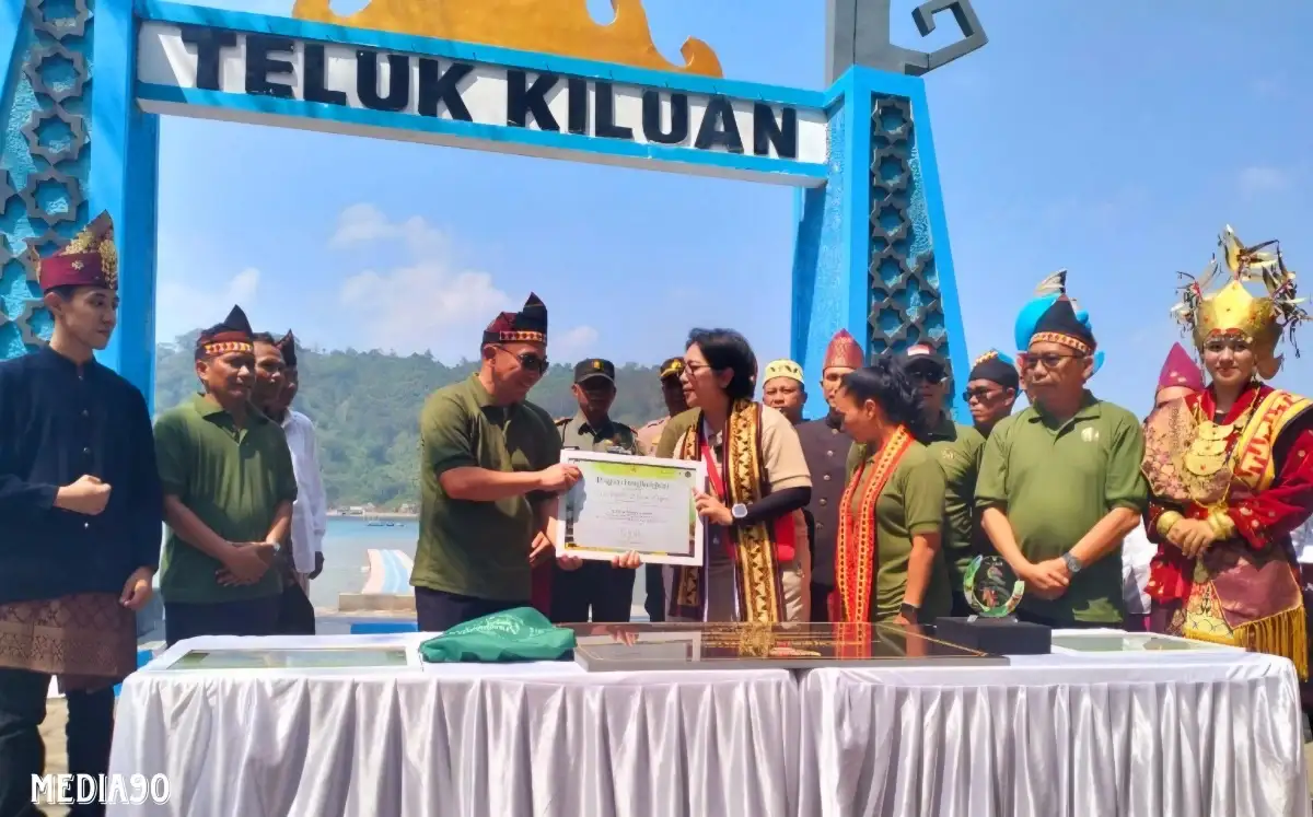 Masuk Nominasi Anugerah Desa Wisata, Kemenparekraf Tetapkan Teluk Kiluan Tanggamus 50 Destinasi Terbaik