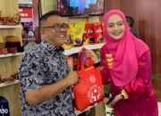 Nuri Maulida Promosikan Kerajinan Khas Lampung Selatan di Batam