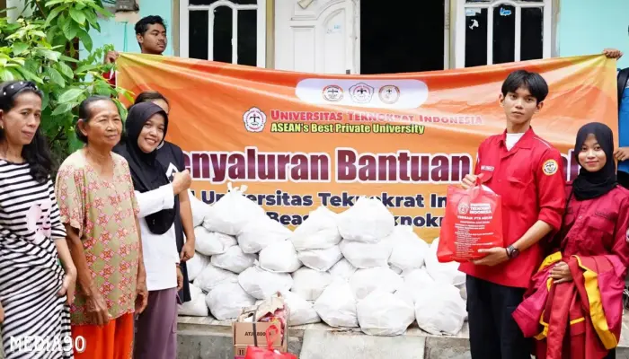 BEM Universitas Teknokrat Indonesia Bersama IBATEK Adakan Bakti Sosial untuk Korban Banjir di Bandar Lampung