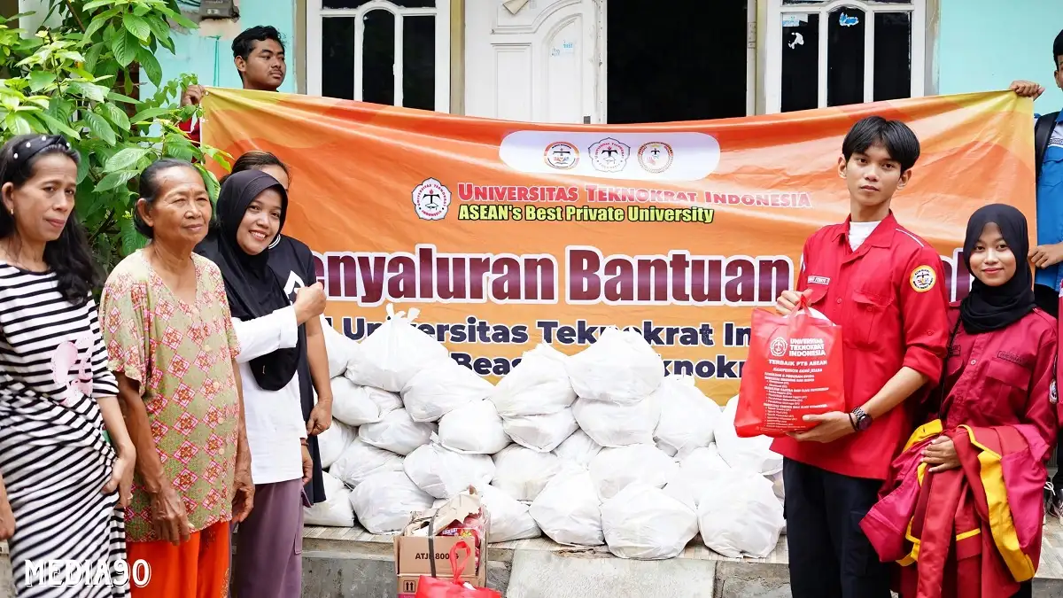 BEM Universitas Teknokrat Indonesia dan IBATEK Gelar Bakti Sosial untuk Korban Banjir di Bandar Lampung