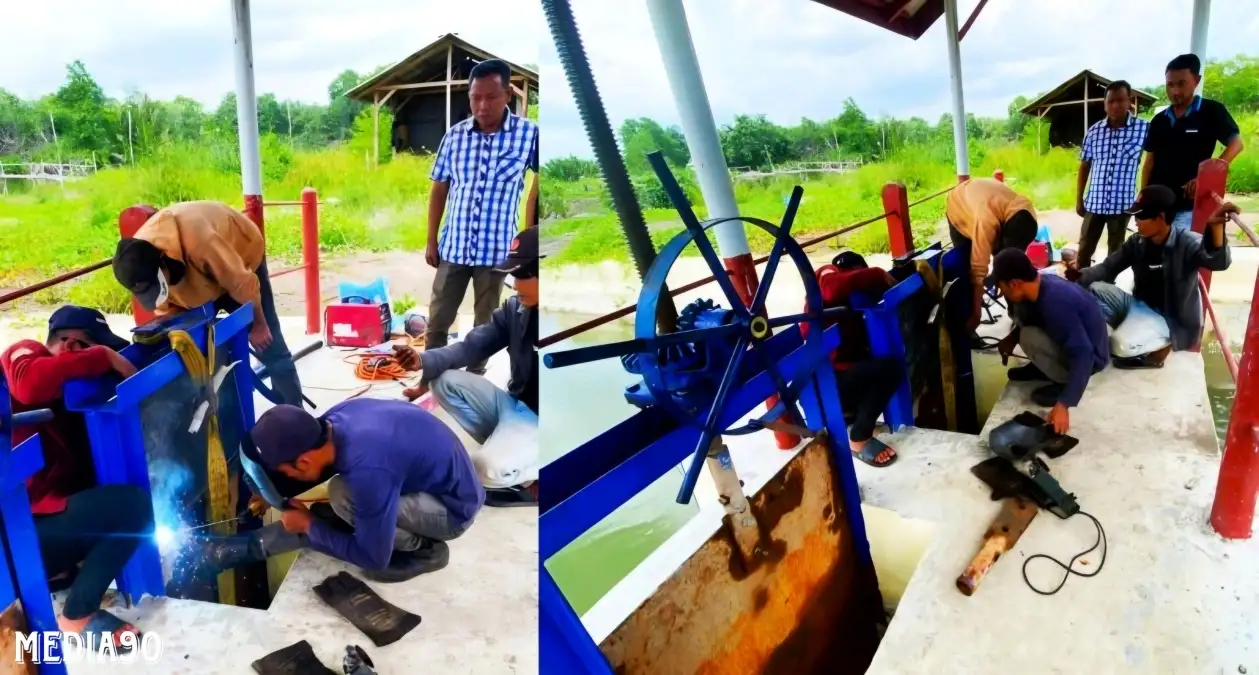 Hadapi Pasang Air Laut Tinggi, P3UW Lampung Perbaiki Pintu DAM Sirkulasi Bumi Dipasena Abadi