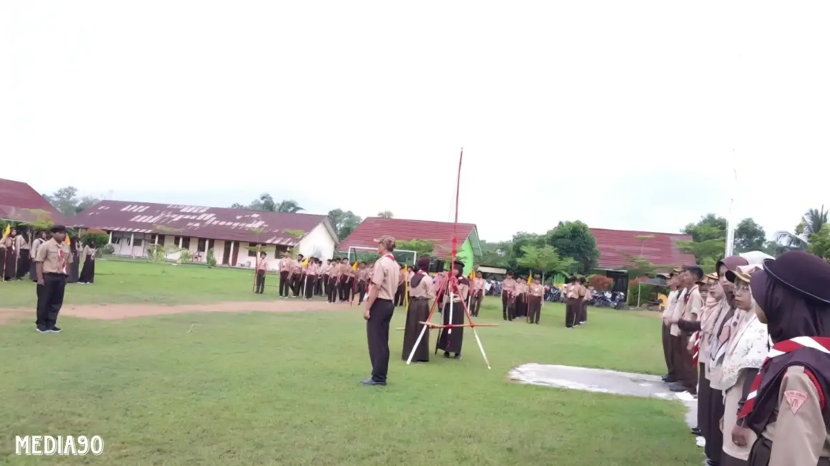 Latihan Rutin Pramuka, SMPN 2 Rawajitu Timur Tanamkan Nilai Patriotisme, Kesopanan, dan Kepemimpinan ke Siswa