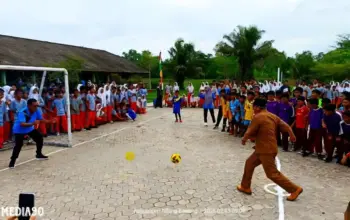 SMPN 1 Rawajitu Timur Gelar Turnamen Futsal Cup 4, 13 Tim Berlaga Rebut Trofi Bergilir