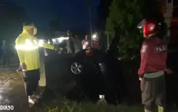 Terobos Banjir Pakai Mobil di Jalan Tirtayasa Bandar Lampung, Wanita ini Meninggal Terseret Arus