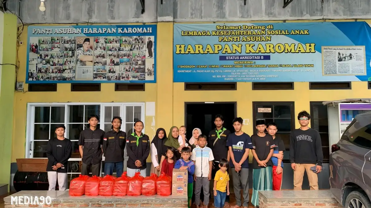 Kepedulian di Bulan Suci, Yayasan Alfian Husin dan Sedulur Mirza Bagikan Nasi Kotak untuk Panti Asuhan dan Warga Bandar Lampung