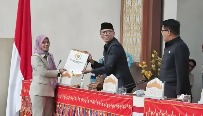 DPRD Bersama Pemprov Lampung Perkuat Aturan Daerah untuk Tingkatkan Investasi dan Pembangunan