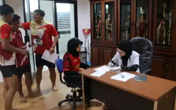 Jelang PON Beladiri 2025, Ratusan Atlet Beladiri Lampung Ikuti Tes Fisik di KONI Lampung