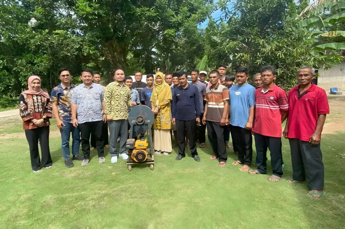 Dosen Prodi Teknik Universitas Malahayati Kenalkan Mix-Chop Portable, Solusi Pakan Ternak Berkualitas dan Efisien di Pringsewu