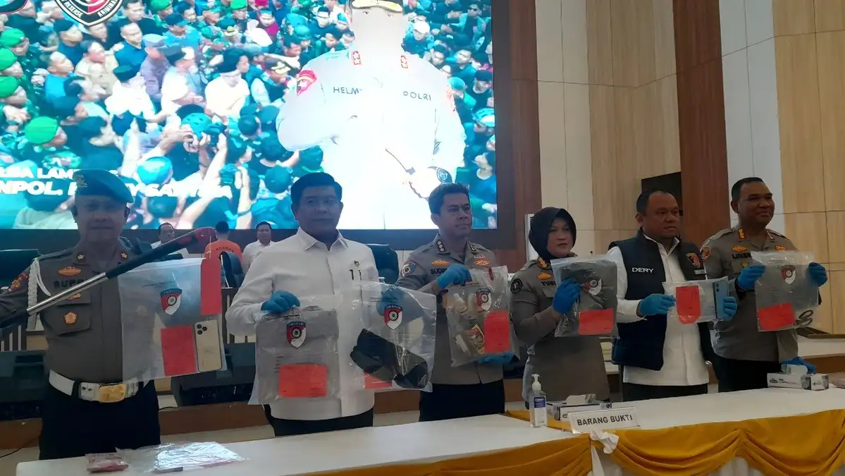Niat Rakit Bom Molotov Untuk Bakar DPRD Lampung Saat Demo, Polisi Tetapkan 8 Remaja ini Jadi Tersangka