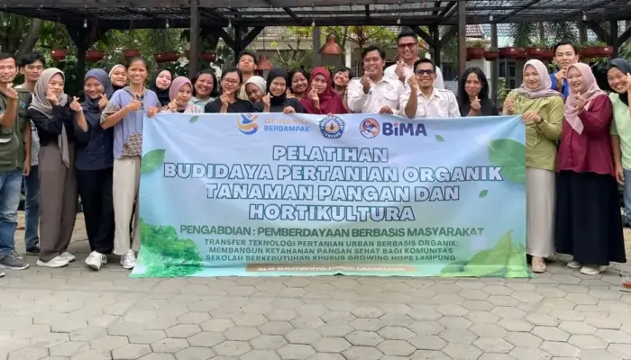 Polinela Bimbing SLB Growing Hope Terapkan Urban Farming Organik